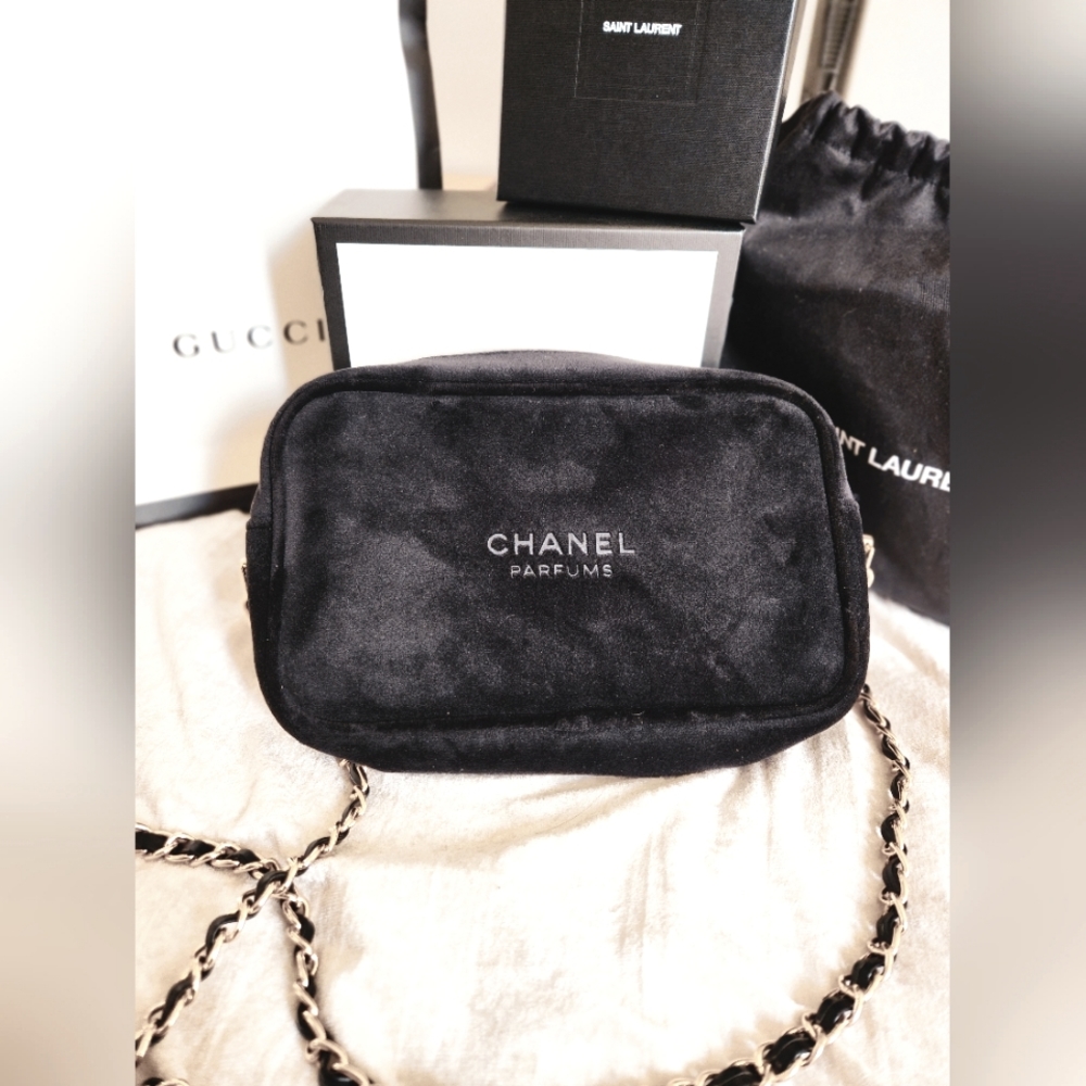 SOLD* Authentic Chanel Parfum Costmetic Bag